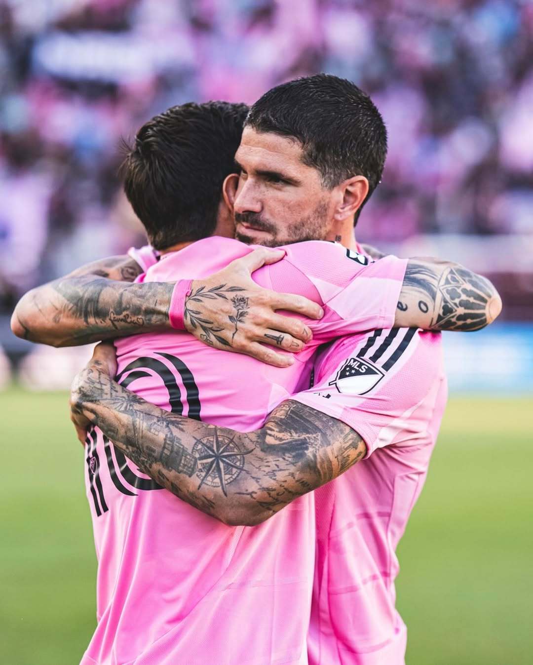 托特纳姆发布备战花絮，转会期主帅复盘，西甲任务艰巨，赛季目标并未改变(托特纳姆热刺队阵容)